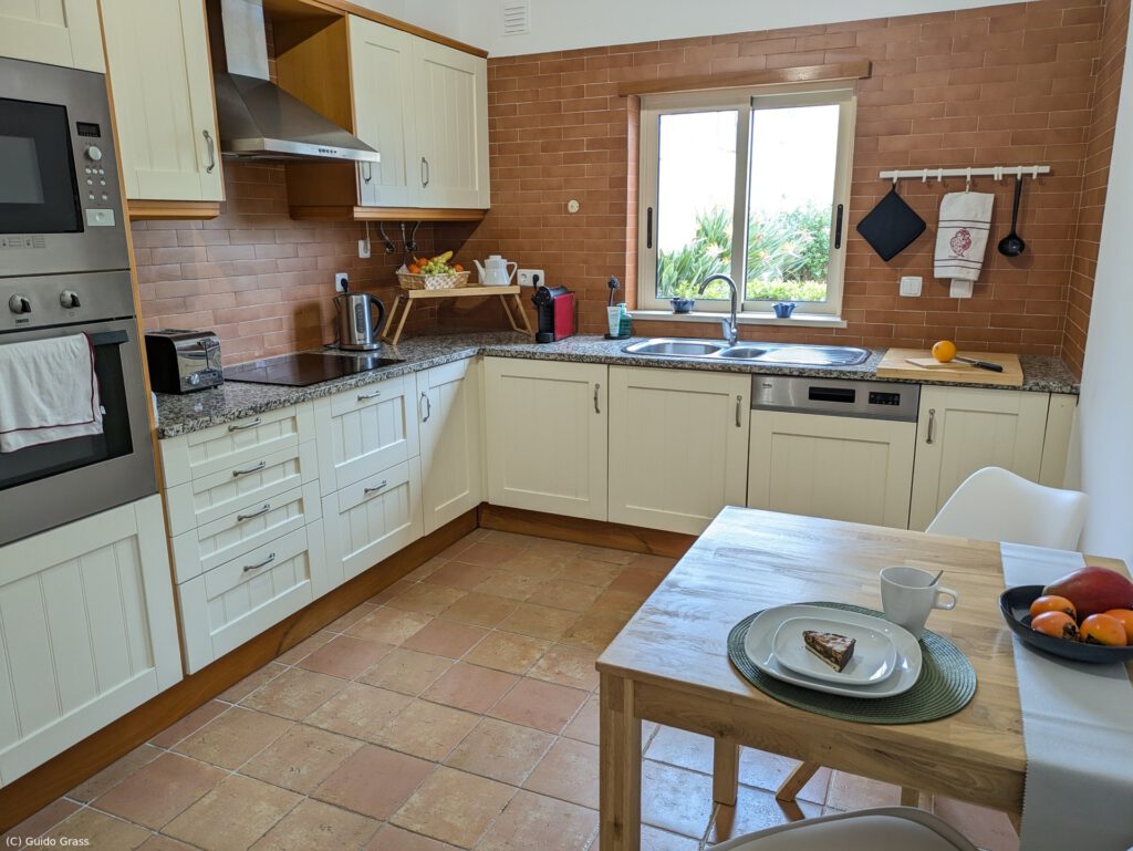 Kitchen (overview)